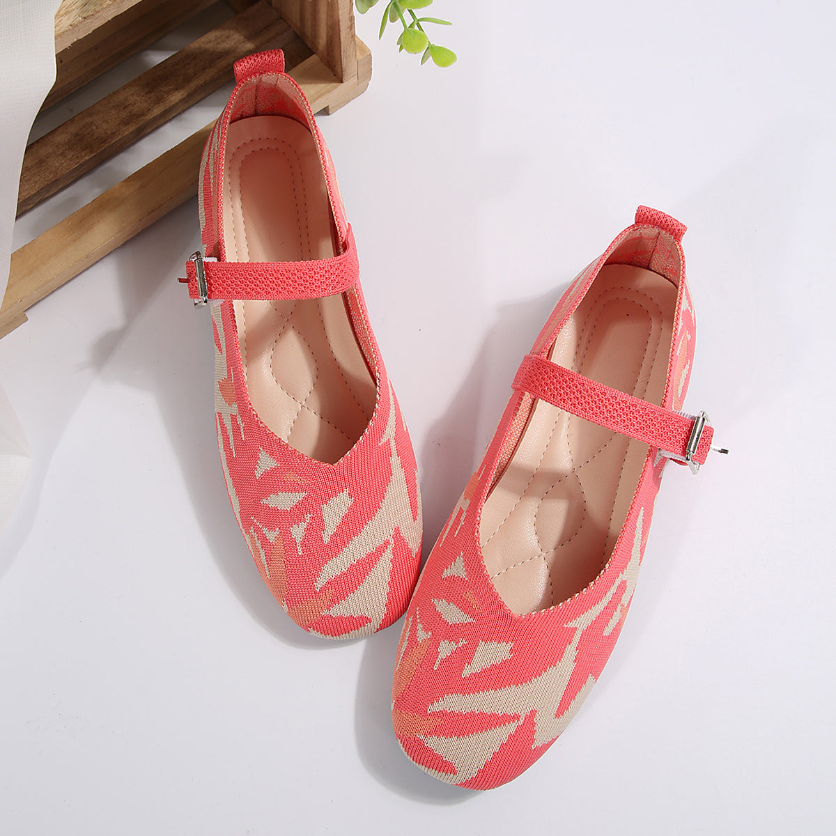 Printed Round Toe Flat Slip-Ons